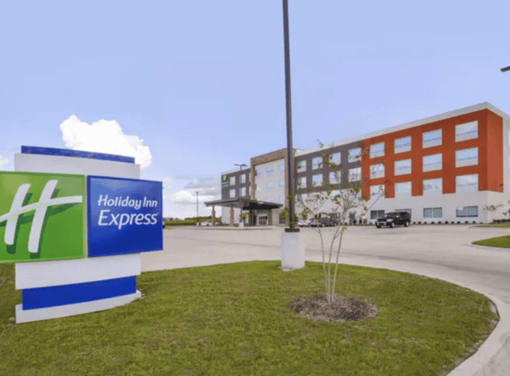 Holiday Inn Express is located in Donaldsonville and near CF Industries.